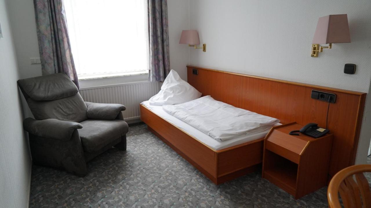 Hotel Landhaus Greene Einbeck Exterior photo
